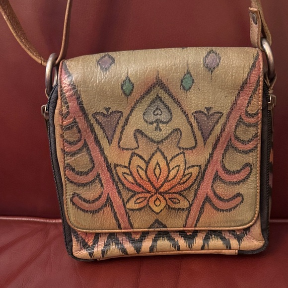 Anuschka Handbags - Anuschka Artistic Tan and Orange Crossbody Bag